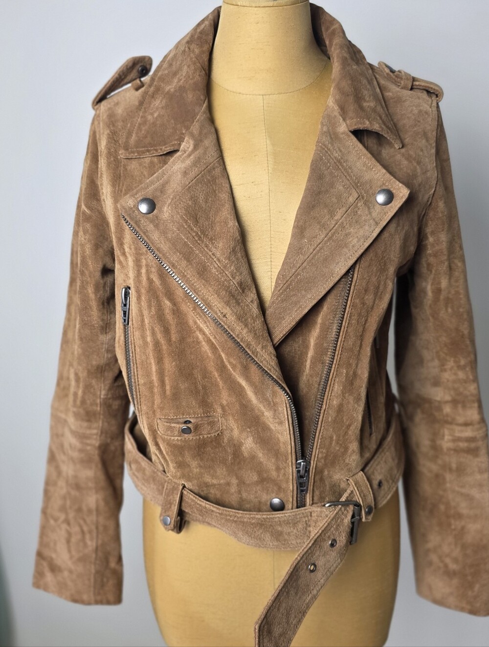 🍁 BLANKNYC Genuine Leather Suede Moto Jacket Brown Belted Women's M - Picture 2 of 9